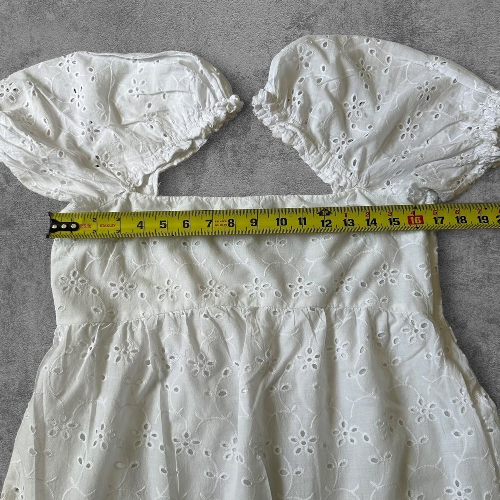 H&M White Eyelet Puff Sleeve Tiered Babydoll Mini Dress Womens Size M - Picture 5 of 5